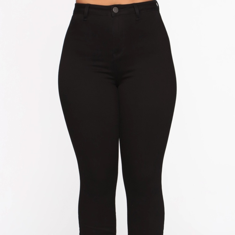 Fashion Nova Valentina Flare 13